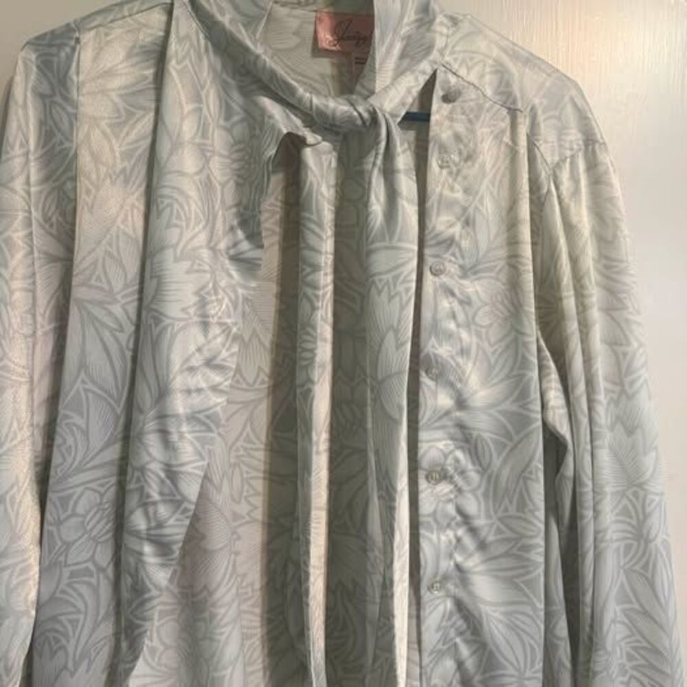 Jaclyn Smith Vintage Floral Bow Blouse Size 6